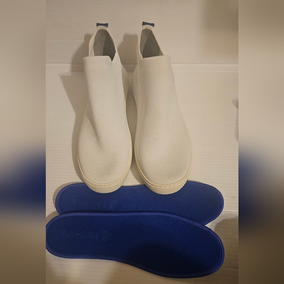 Rothy’s The Chelsea Boot - Winter White - Picture 8 of 11